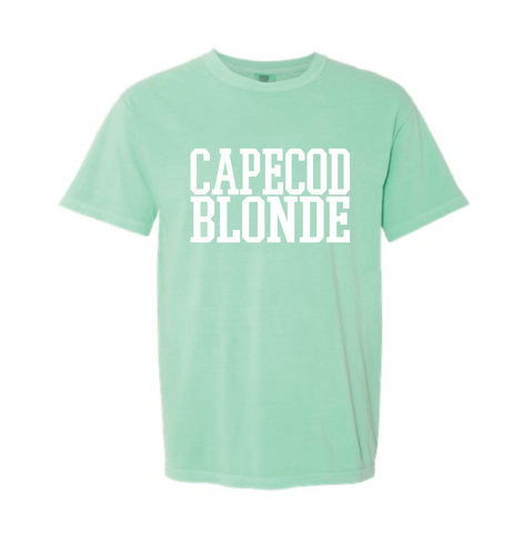 Cape Cod Blonde - Unisex Island Reef T-Shirt